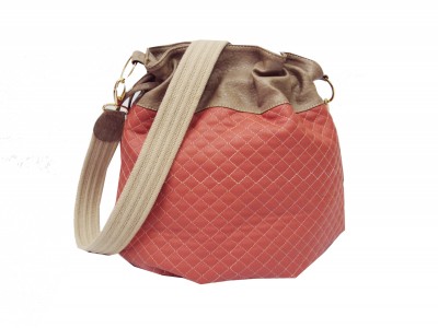 Bolsa coral MISSIZA R$209,00 (1)