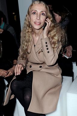 Prada 4